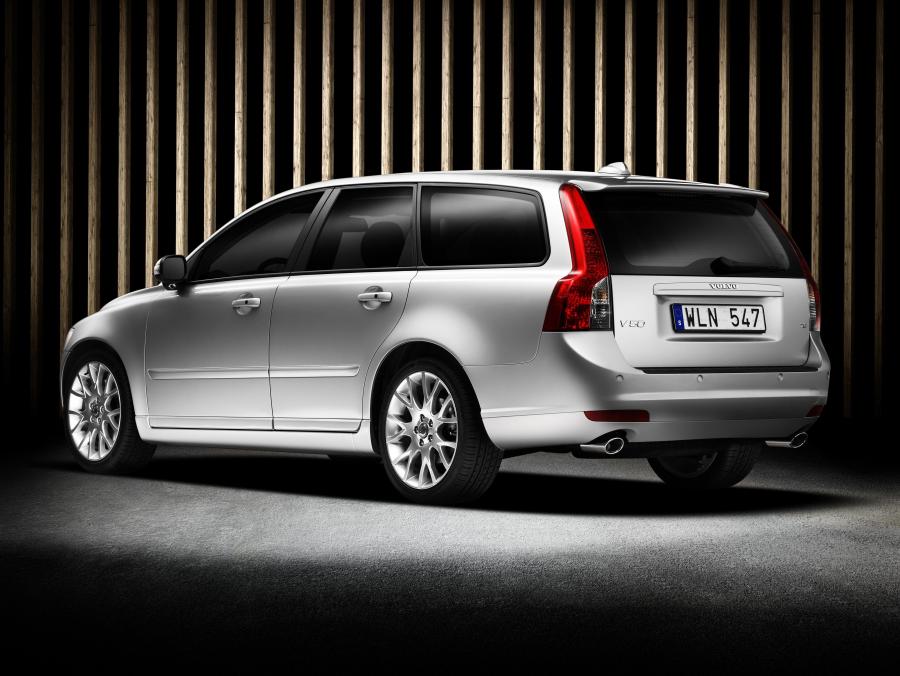 Volvo V50 T5 2007 года  (фото 43 из 47)